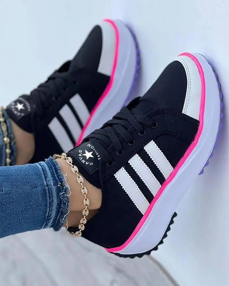WOLFF | Der farbenfrohe Damen-Sneaker